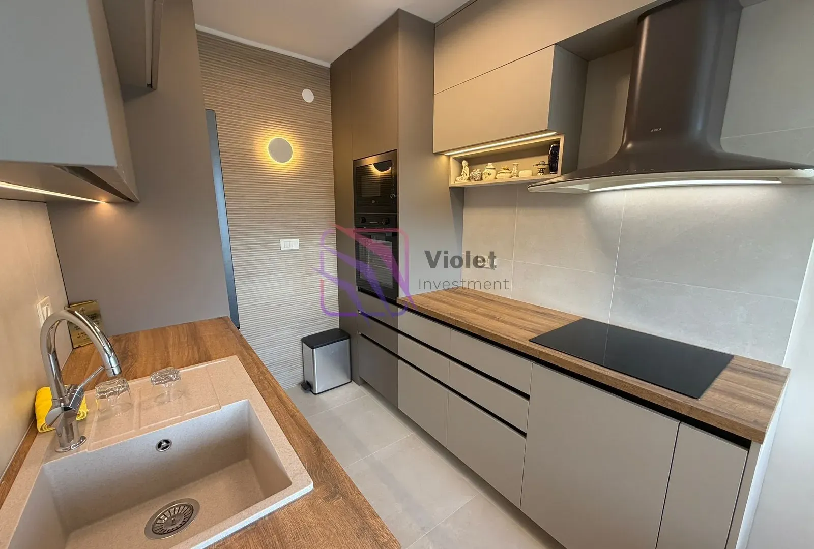 Prodaja, dvosoban stan, 75m², Preko Morače, Podgorica