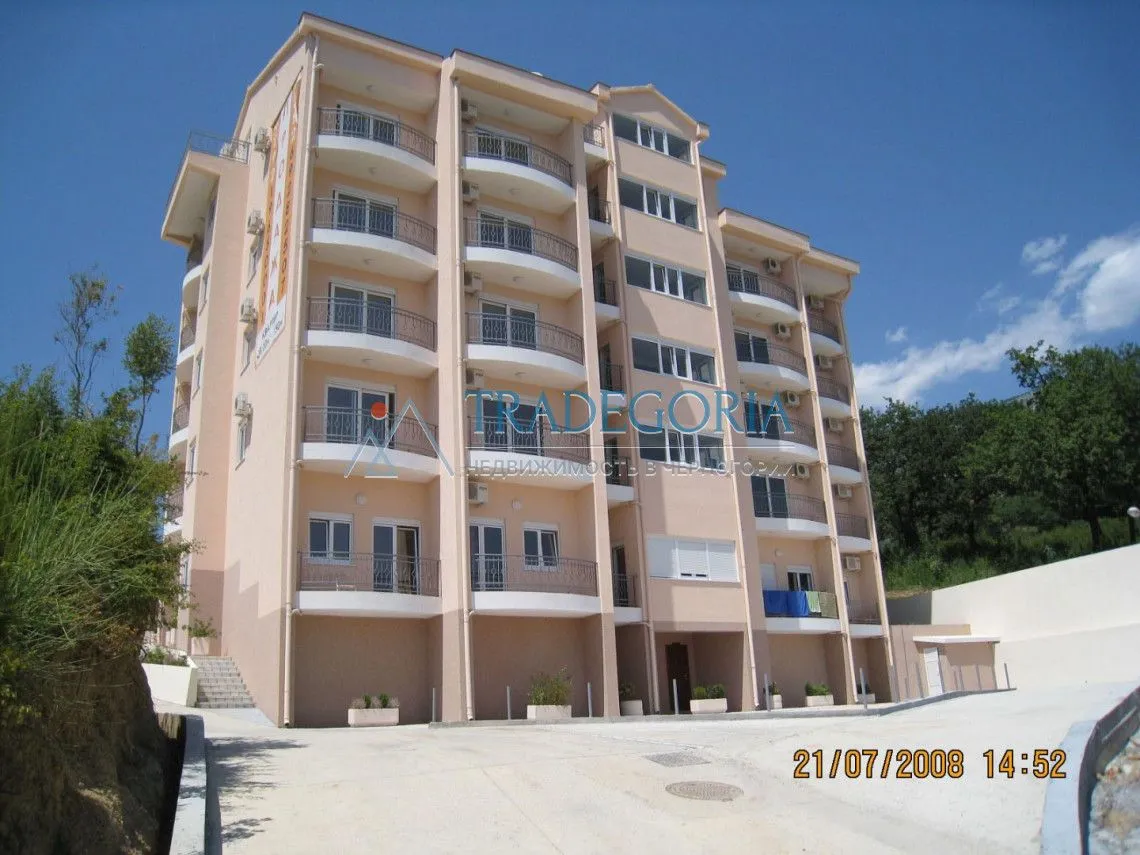 Prodaja, trosoban stan, 105m², Bečići, Budva
