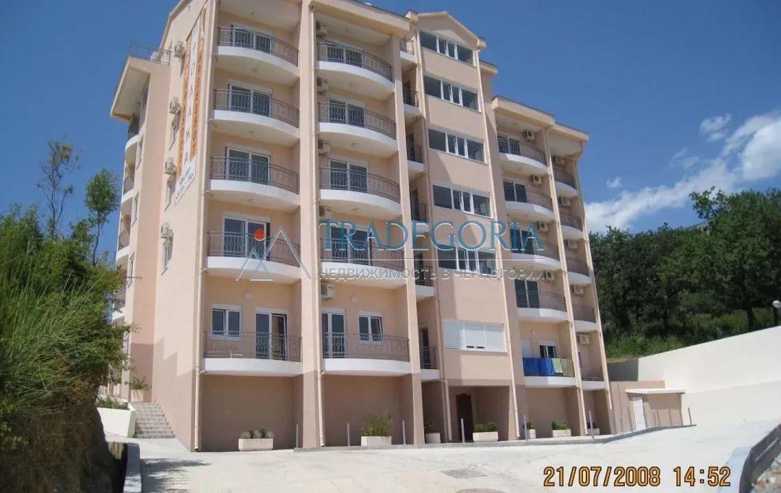 Prodaja, trosoban stan, 105m², Bečići, Budva