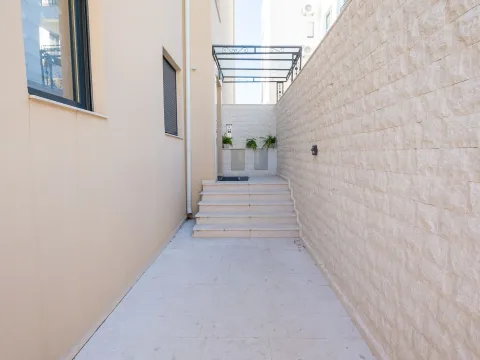 Sale, two bedroom apartment, 63m², Pod Kuk, Tivat - image 30