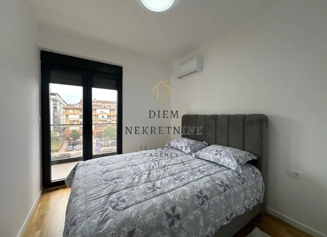 Izdavanje, dvosoban stan, 65m², Stari Aerodrom, Podgorica