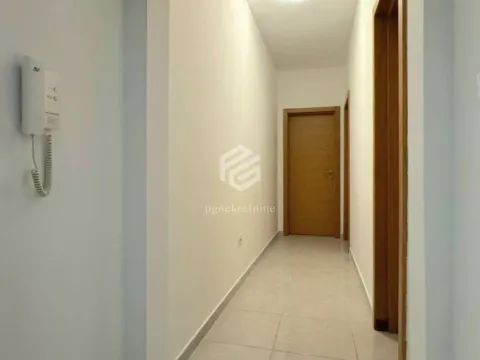 Rent, two bedroom apartment, 70m², Zabjelo, Podgorica - image 9