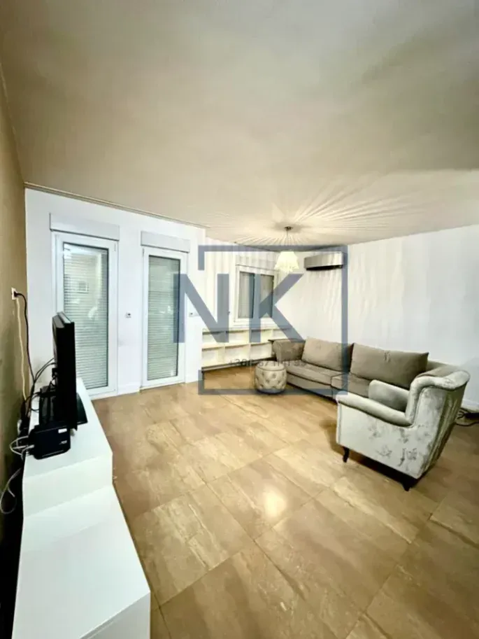 Izdavanje, jednosoban stan, 64m², City Kvart, Podgorica