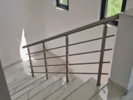 Izdavanje, trosoban stan, 85m2, Polje, Bar