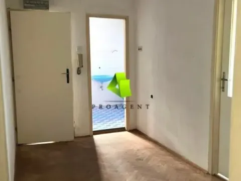 Prodaja, četvorosoban stan, 79m², Pantelej, Niš - image 10