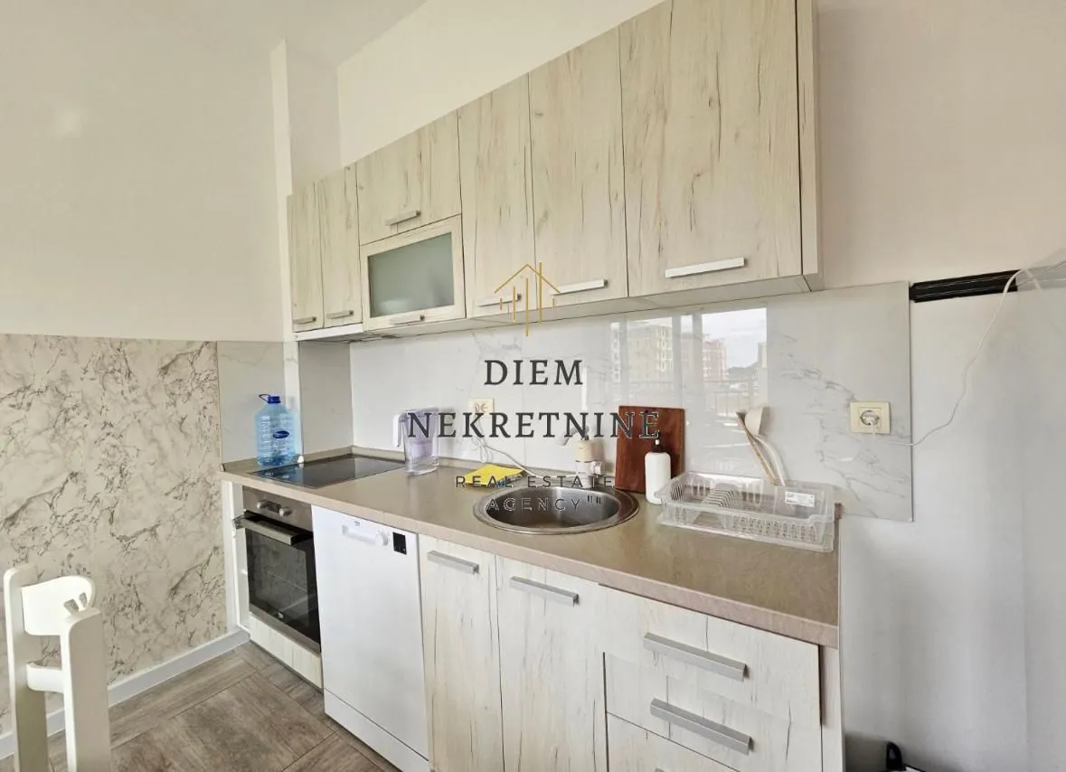 Rent, one bedroom apartment, 49m², Šušanj, Bar