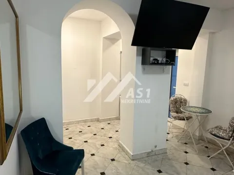 Rent, apartment, 28m², Centar, Novi Sad