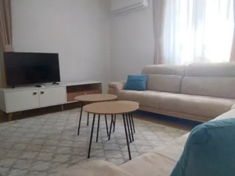 Izdavanje, trosoban stan, 100m², Zagorič, Podgorica - image 12