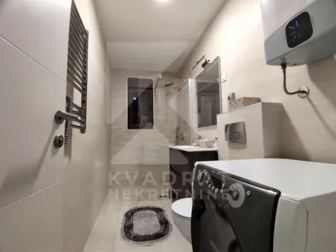 Izdavanje, jednosoban stan, 73m², Obala Đuraševića, Tivat - image 12