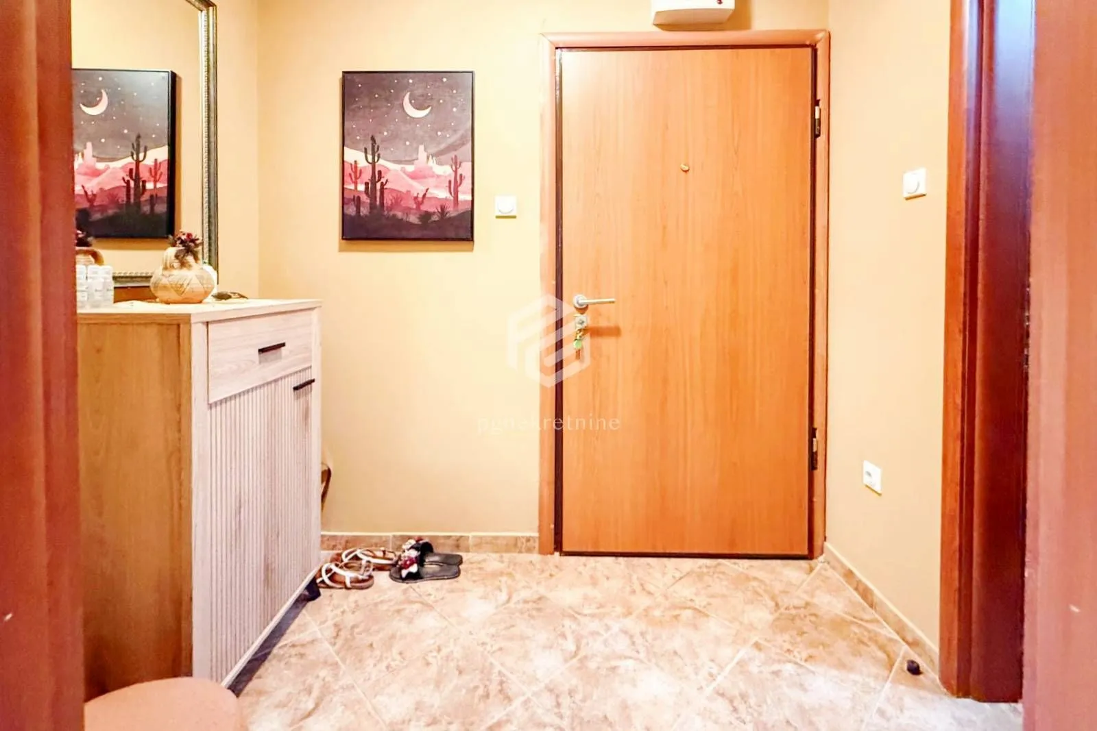 Prodaja, trosoban stan, 107m², Zabjelo, Podgorica