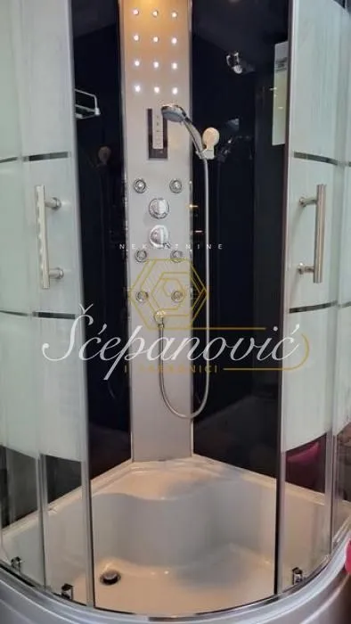 Sale, two bedroom apartment, 69m², Banatić, Novi Sad Sve Podlokacije