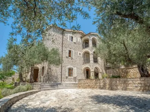 Sale, house, 500m², Reževići, Budva - image 2