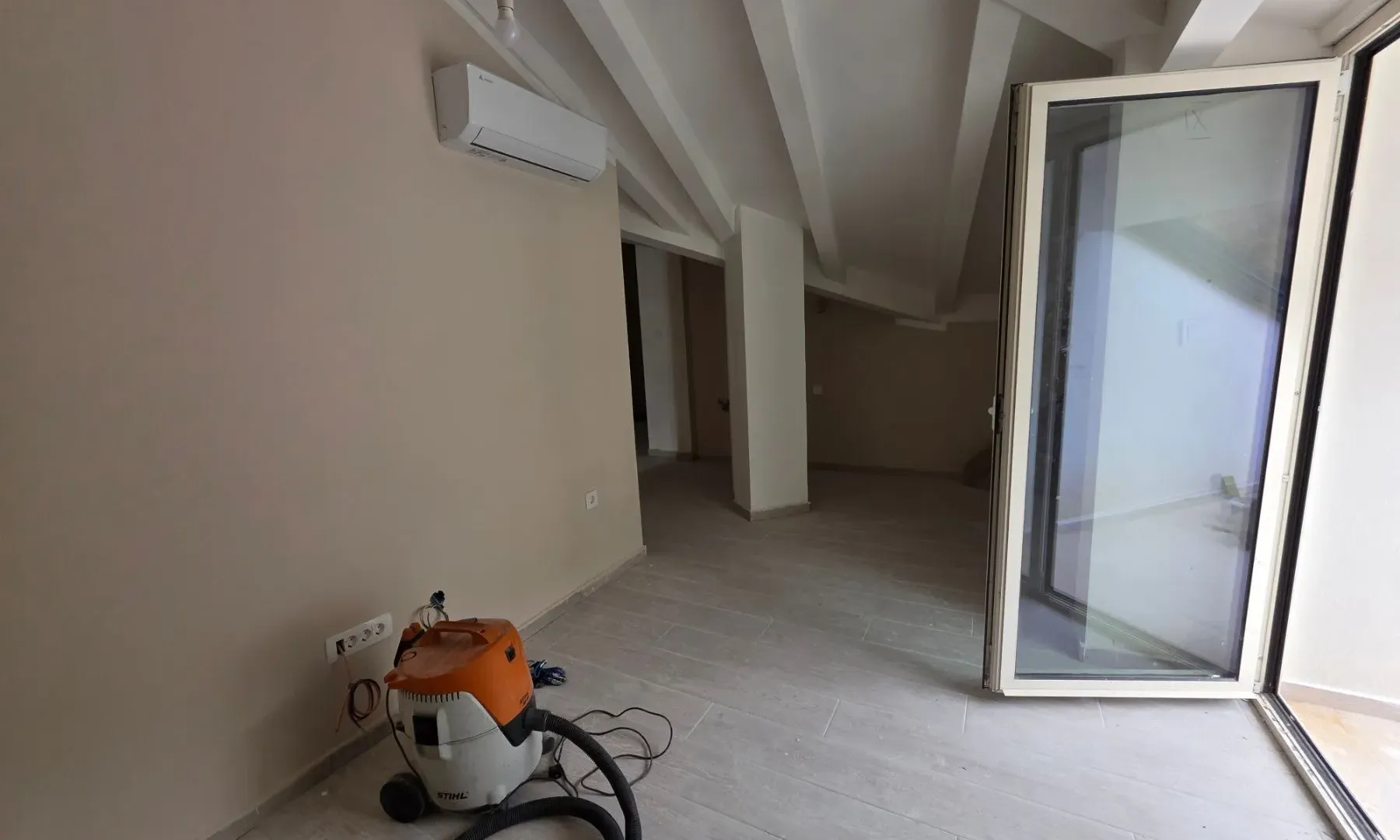 Prodaja, garsonjera, 43m², Bečići, Budva