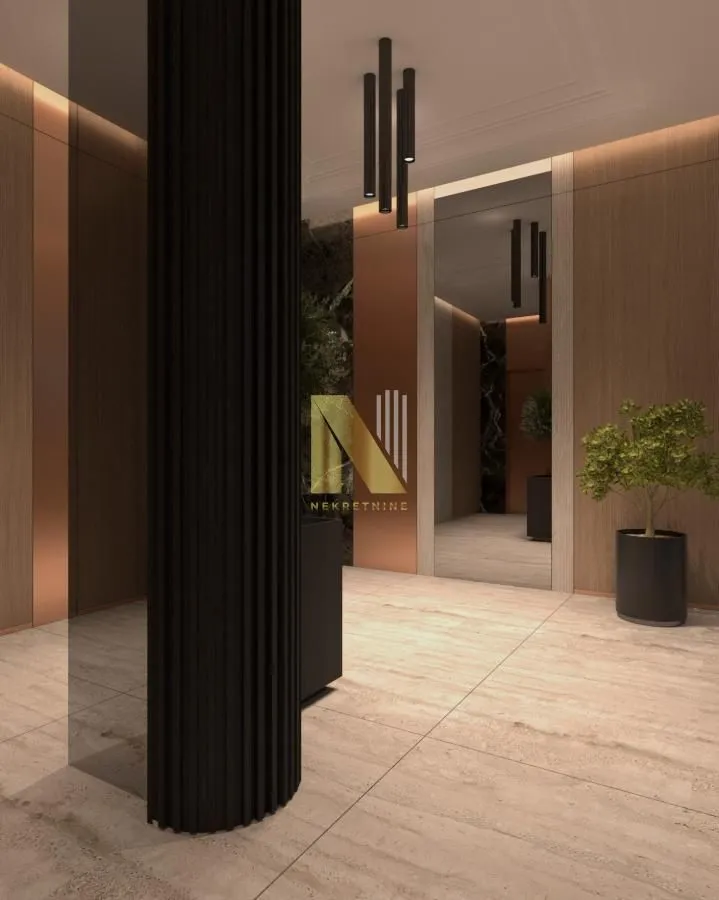 Prodaja, četvorosoban stan, 85m², Centar, Novi Sad