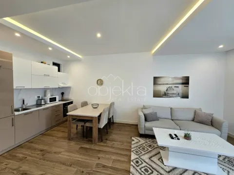 Prodaja, stan, 51m², Tivat, Crna Gora - image 4