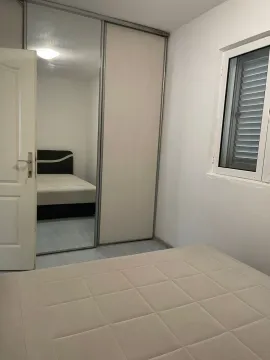 Rent, one bedroom apartment, 37m², Podkošljun, Budva - image 6