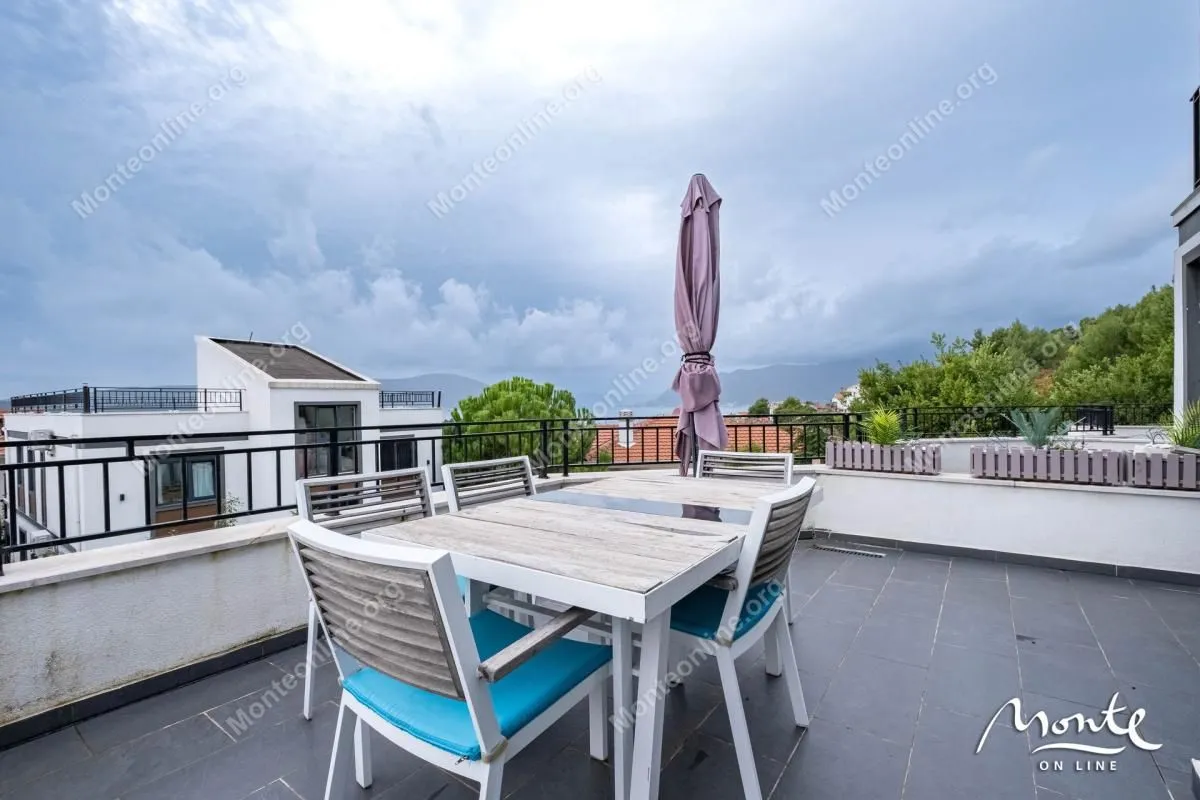 Sale, two bedroom apartment, 47m², Tivat, Crna Gora