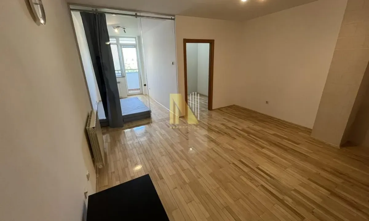 Prodaja, dvosoban stan, 48m², Bulevar Evrope, Novi Sad Sve Podlokacije
