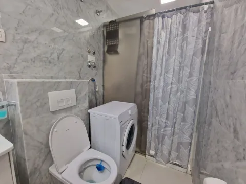 Izdavanje, jednosoban stan, 67m², Budva, Crna Gora - image 16