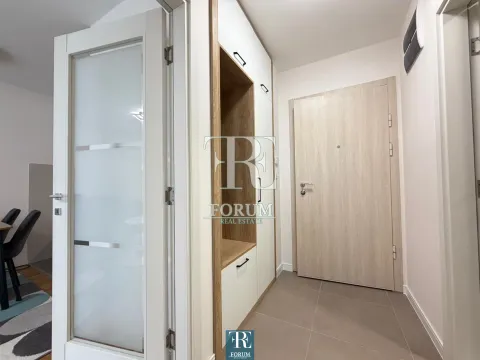 Rent, one bedroom apartment, 45m², Pobrežje, Podgorica - image 4