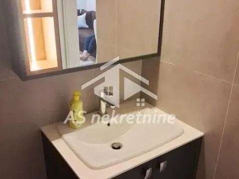 Izdavanje, dvosoban stan, 54m², Kalenić Pijaca, Vračar Sve Podlokacije - image 22