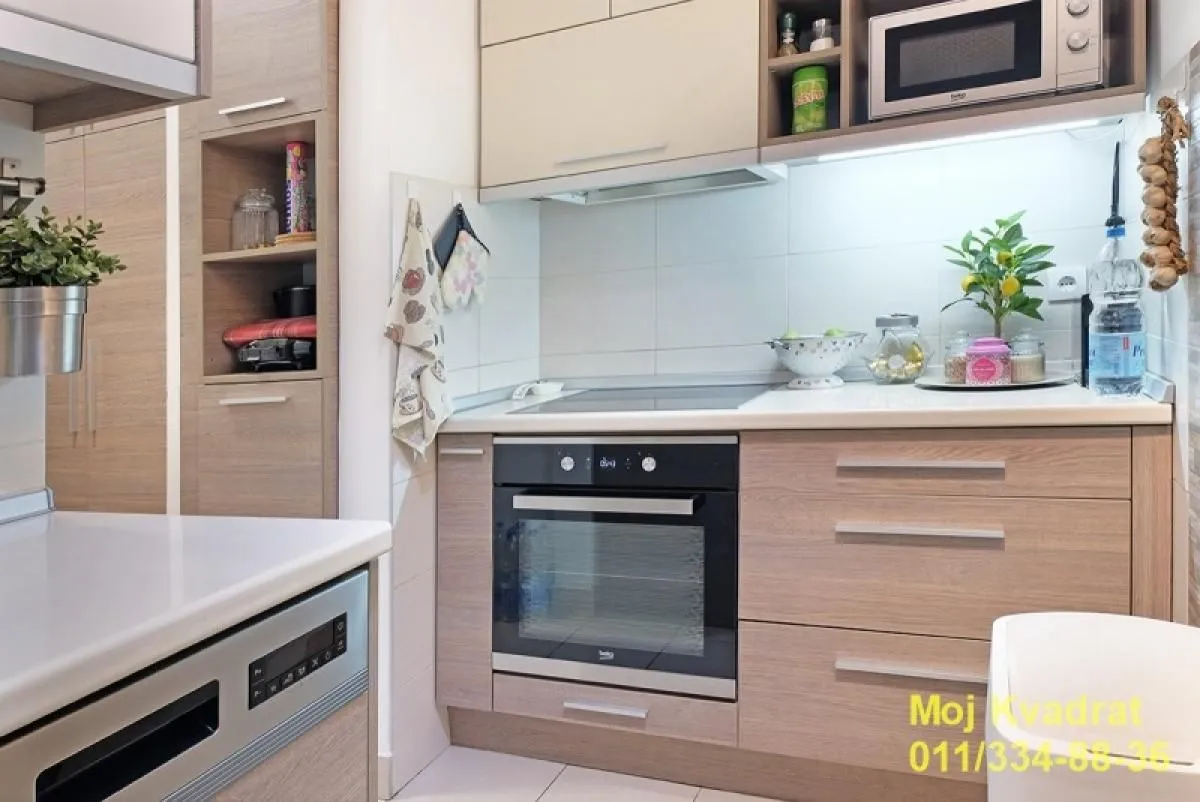 Sale, four bedroom apartment, 103m², Novi Beograd Blok 67, Novi Beograd Sve Podlokacije