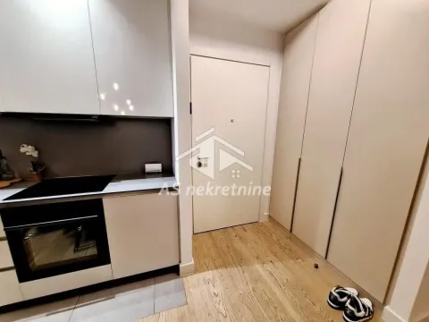 Rent, two bedroom apartment, 54m², Savski Venac, Beograd - image 9