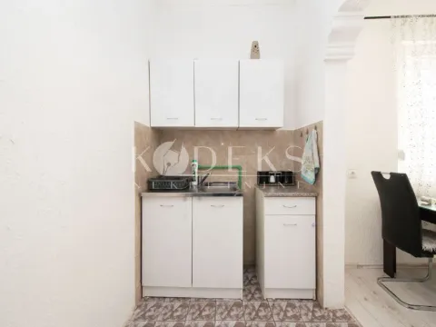 Izdavanje, kuća, 85m², Zagorič, Podgorica - image 4