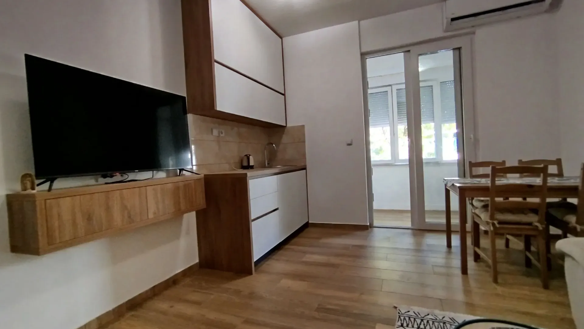 Izdavanje, stan, 68m², Centar, Podgorica