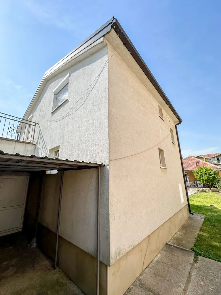 Prodaja, kuća, 100m², Dalmatinska ulica, Podgorica