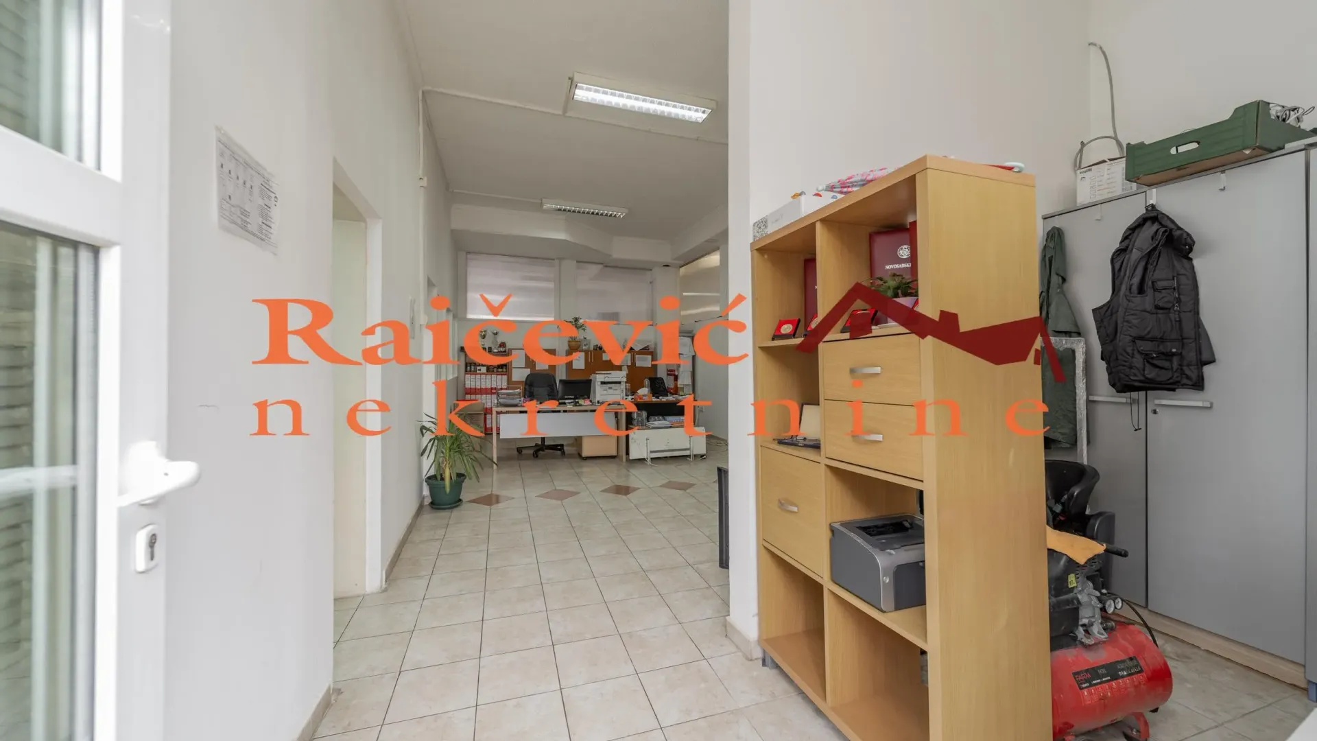 Sale, office space, 315m², Vojvode Vlahovica, Beograd