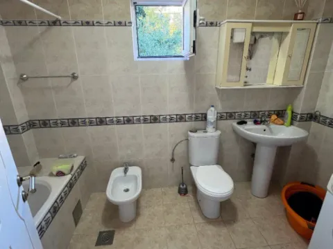 Izdavanje, dvosoban stan, 110m², Sutomore, Bar - image 5