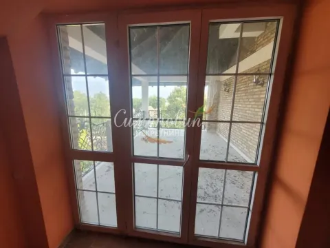 Rent, house, 200m², Surčin, Beograd - image 2