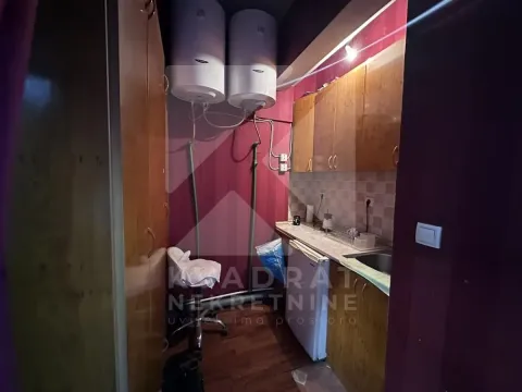 Sale, office space, 69m², Centar, Podgorica - image 10