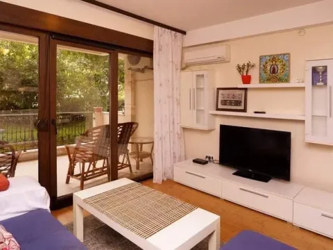 Sale, three bedroom apartment, 76m², Budva, Crna Gora - image 19