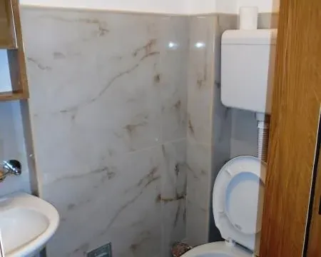 Izdavanje, dvosoban stan, 75m², Centar, Niš - image 19