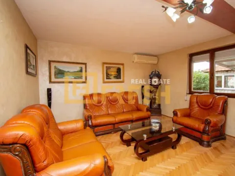 Izdavanje, kuća, 200m², Konik, Podgorica - image 4