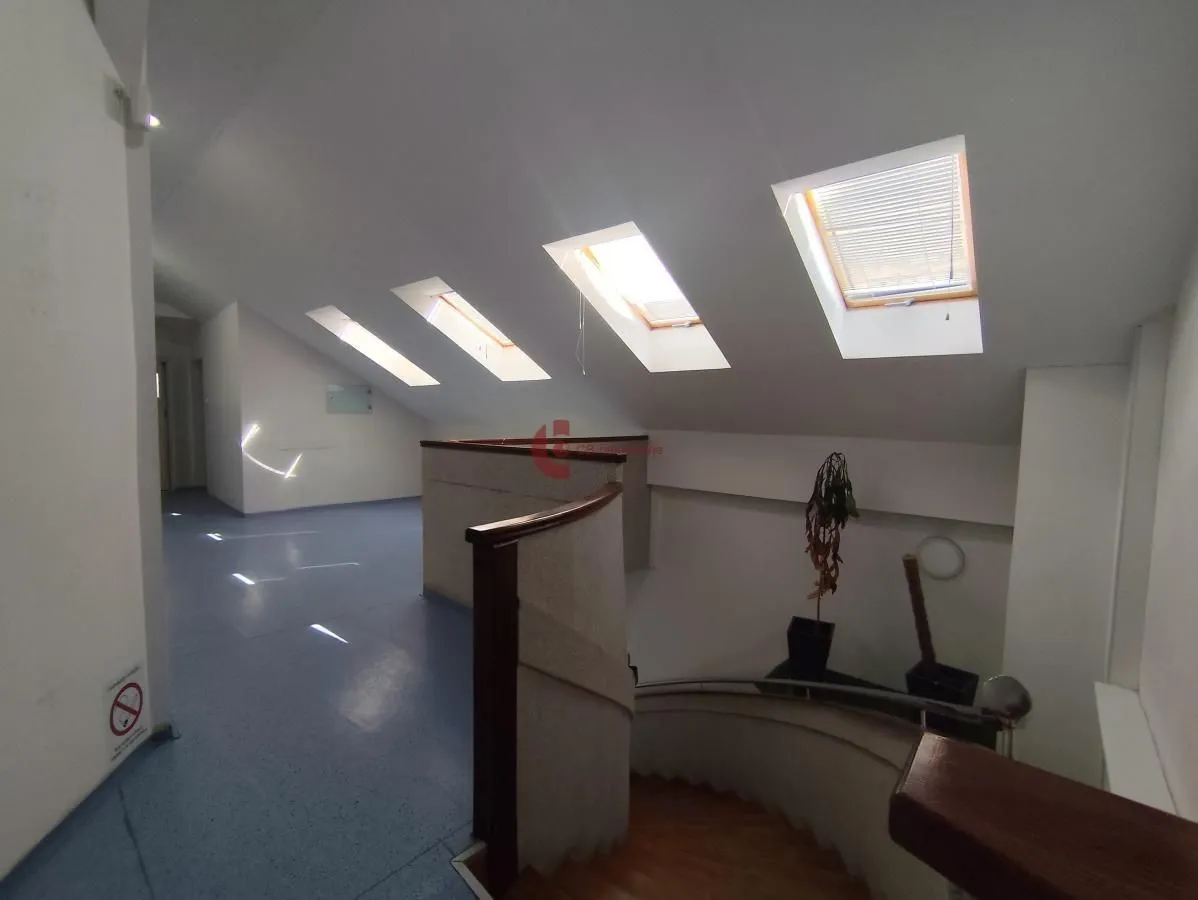 Rent, office space, 320m², Centar, Subotica