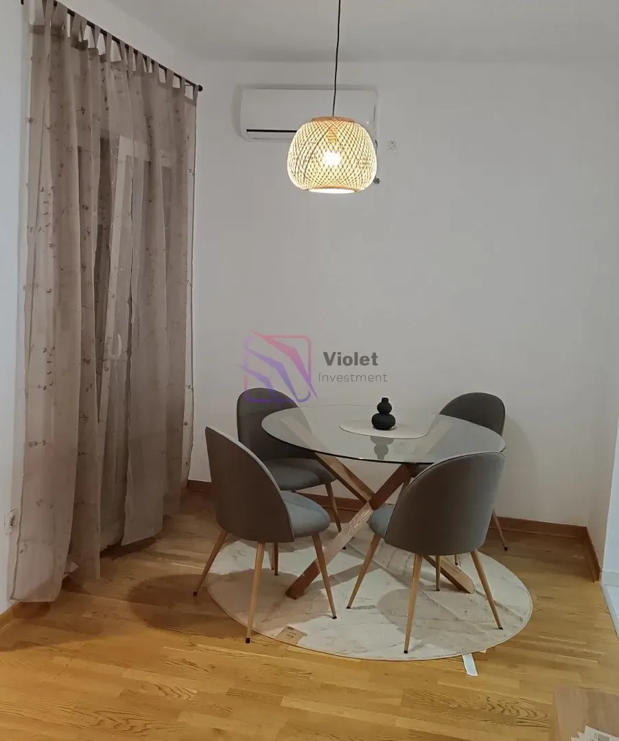 Rent, one bedroom apartment, 43m², Blok 6, Podgorica