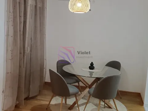 Rent, one bedroom apartment, 43m², Blok 6, Podgorica - image 9