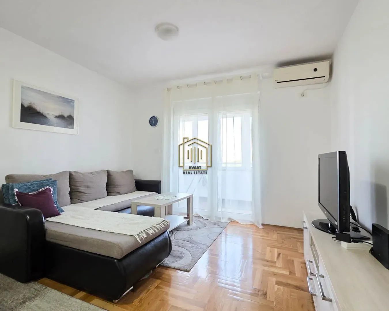 Rent, two bedroom apartment, 65m², City Kvart, Podgorica