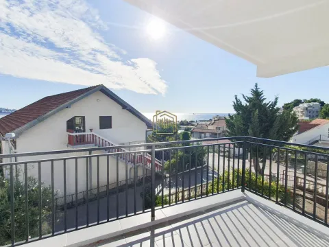 Sale, one bedroom apartment, 55m², Šušanj, Bar - image 2