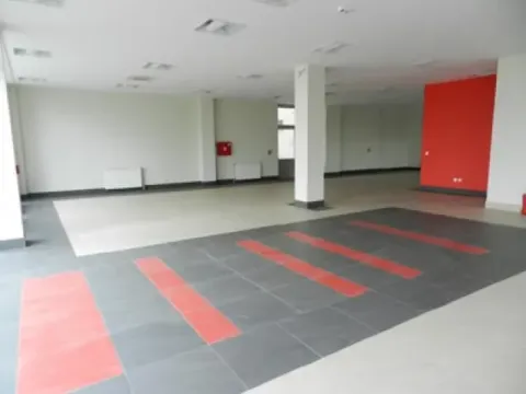 Rent, office space, 625m², Batajnica, Beograd - image 4