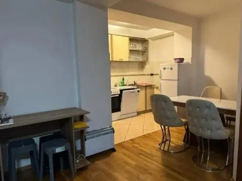 Rent, three bedroom apartment, 90m², 1 maj, Podgorica - image 7