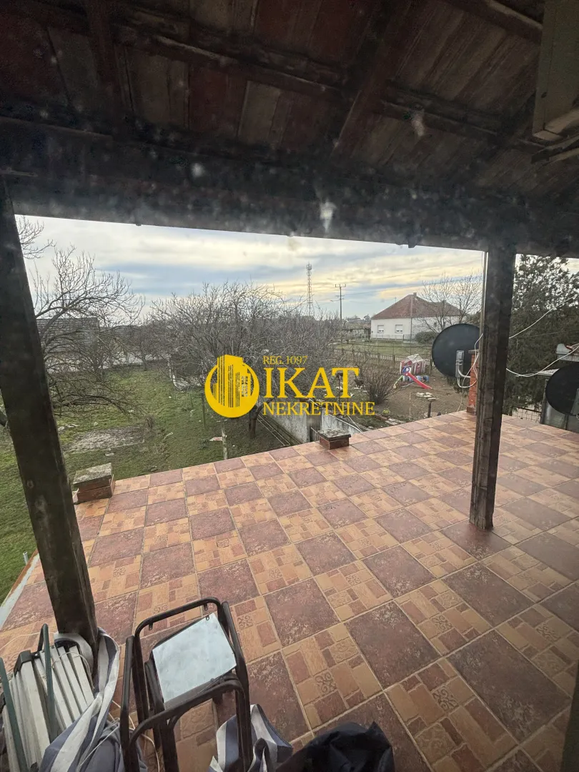 Prodaja, kuća, 240m², Surduk, Stara Pazova