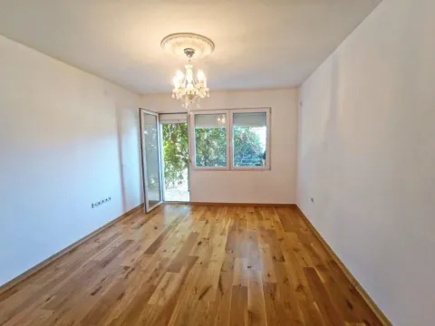 Sale, house, 350m², Šušanj, Bar - image 5