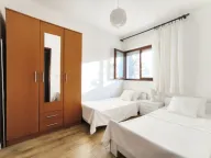 Izdavanje, dvosoban stan, 90m², Lazi, Budva - image 7