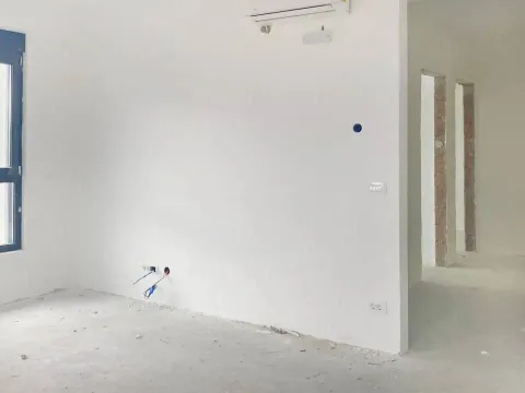 Prodaja, dvosoban stan, 74m², Centar, Bar - image 3