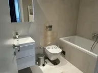 Izdavanje, trosoban stan, 83m², Savski Venac, Beograd - image 17