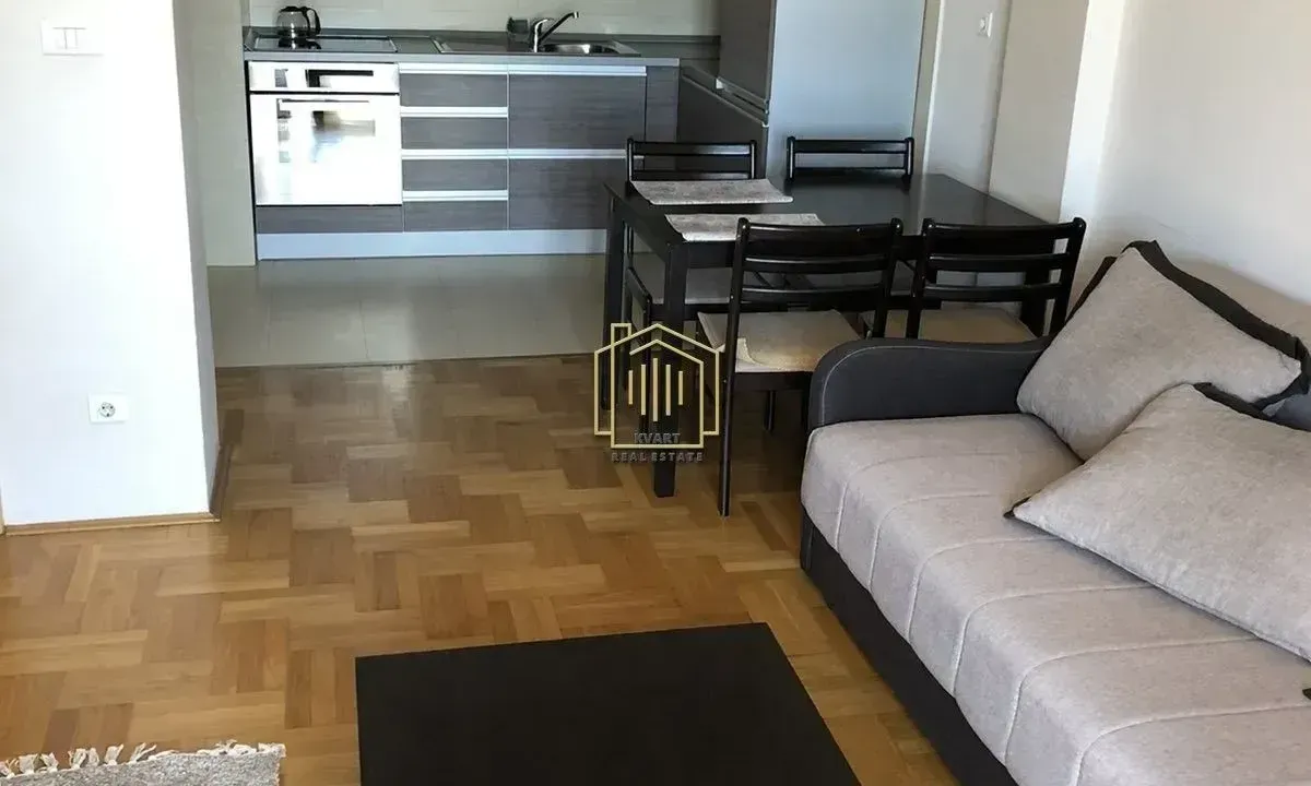 Prodaja, jednosoban stan, 58m², Preko Morače, Podgorica